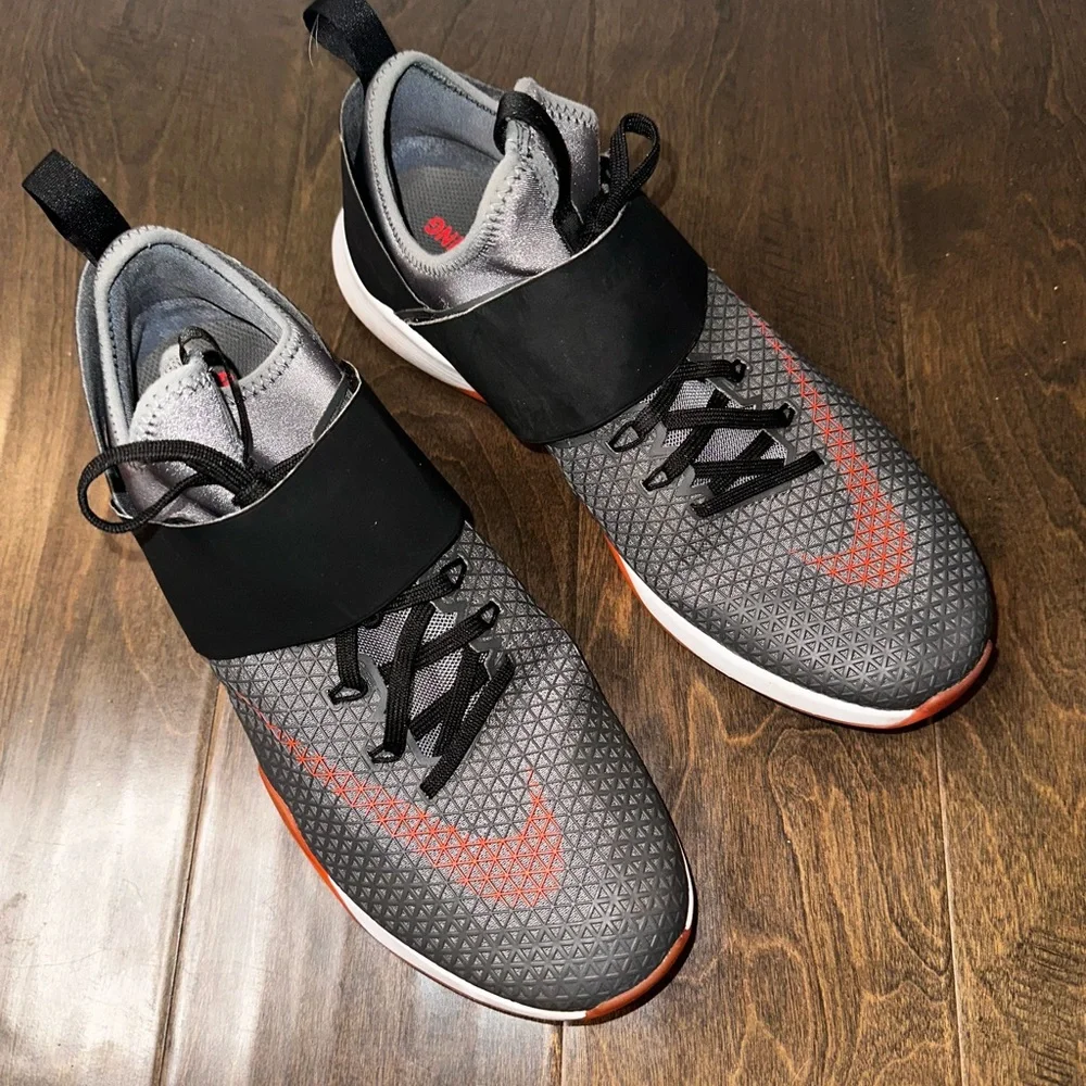 Nike Air Zoom Strong Cross Training Sneaker Black Grey Gym Shoes Size 10.5